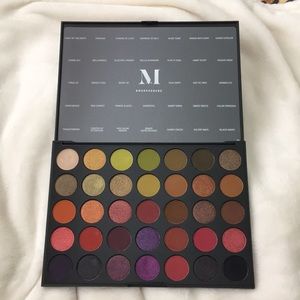 Morphe 35M Boss Mood Artistry Palette